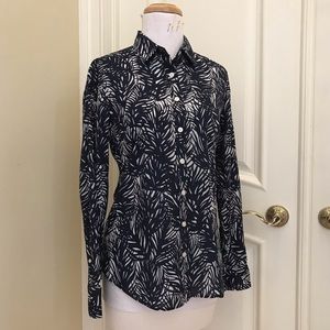 NWOT J Crew cotton navy and white Palm pattern shirt